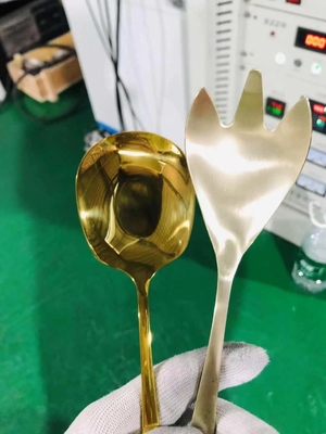 고효율 금속 PVD 코팅 기계 욕실 문 잠금 자동차 부품 오토바이 부품