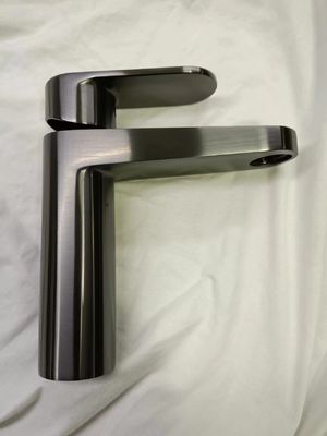 에너지 절약형 멀티 아크 코팅 장비가 장착된 장식 코팅용 완전 자동 PVD 진공 코팅기