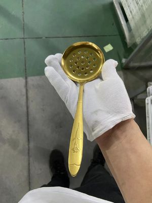 PVD 금 코팅 머신 티타늄 코팅 머신 금속 진크 합금 버튼 진공 코팅 장비