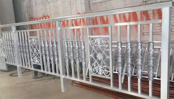 금 은 크롬 및 티타늄 코팅을 위해 고품질 정밀 Pvd 이온 가루 기계