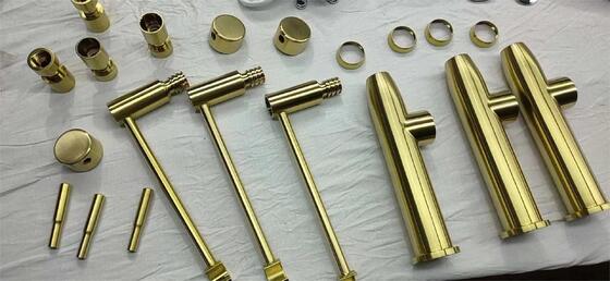 수도꼭지 손잡이 PVD 진공 코팅기 (긁힘 방지 코팅, 안정적인 생산 시스템, 완전 자동 제어 기능 포함)